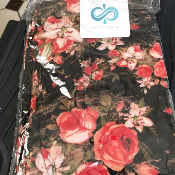 Fall Floral Print Leggings NWT - Picture 3 of 4